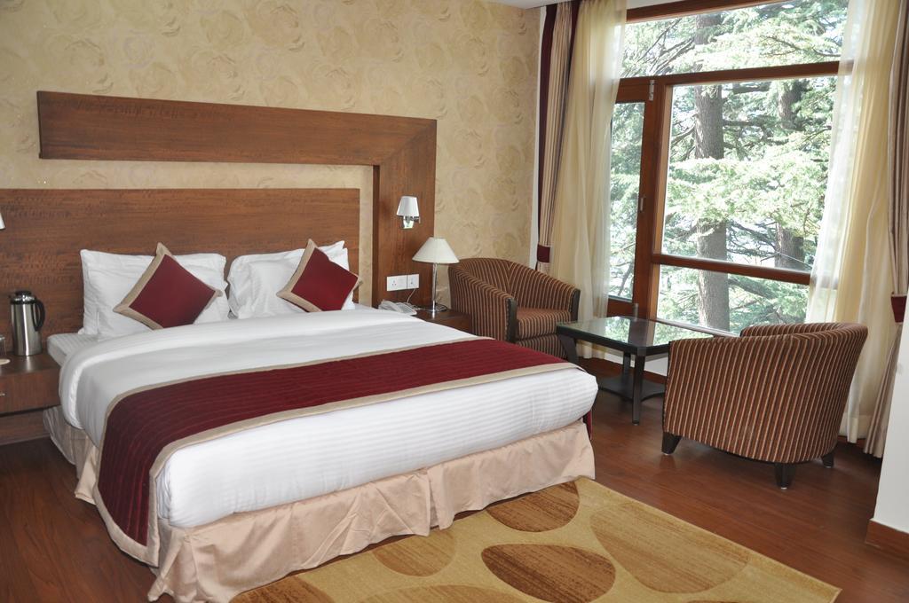 Hotel Southgate Shimla Buitenkant foto