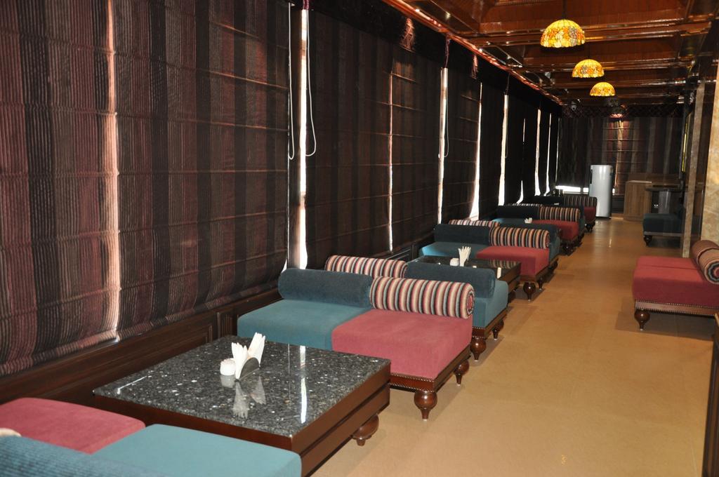 Hotel Southgate Shimla Buitenkant foto