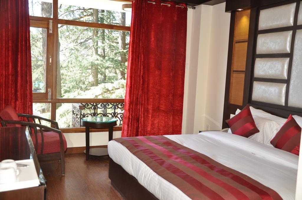 Hotel Southgate Shimla Kamer foto