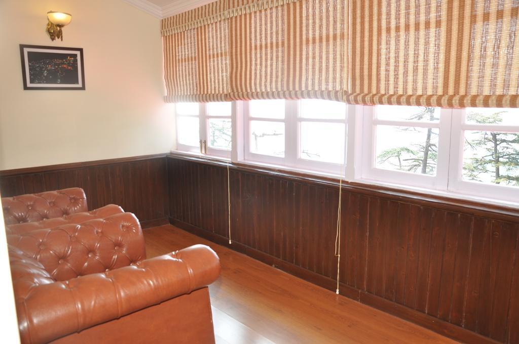 Hotel Southgate Shimla Buitenkant foto