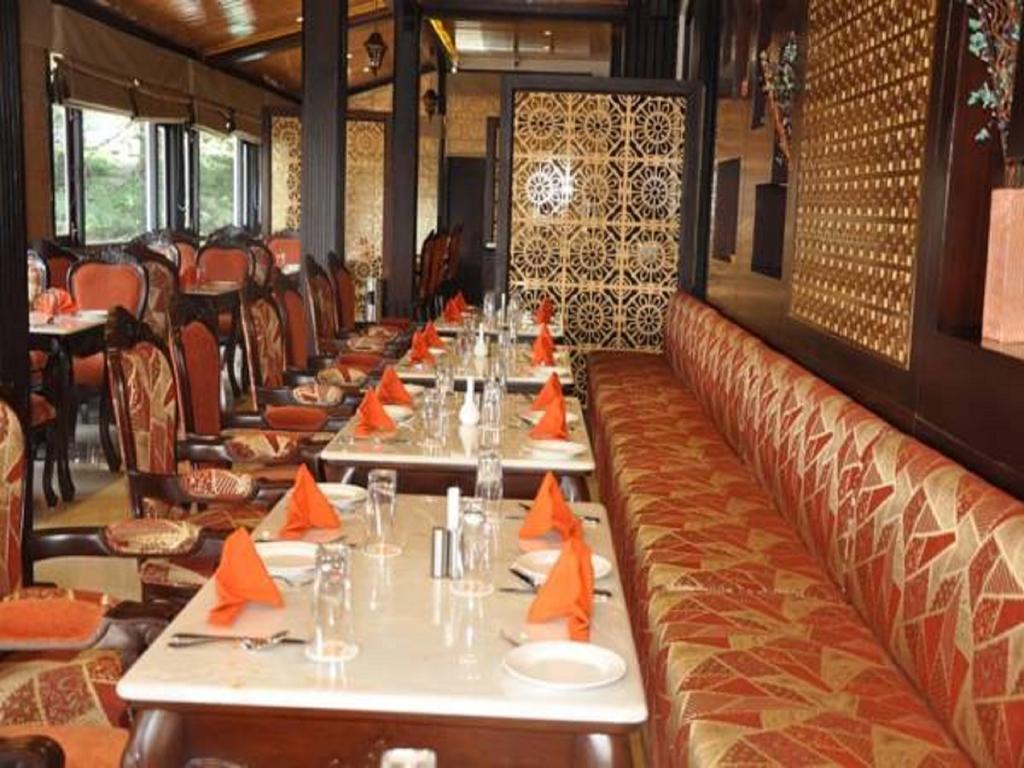 Hotel Southgate Shimla Buitenkant foto