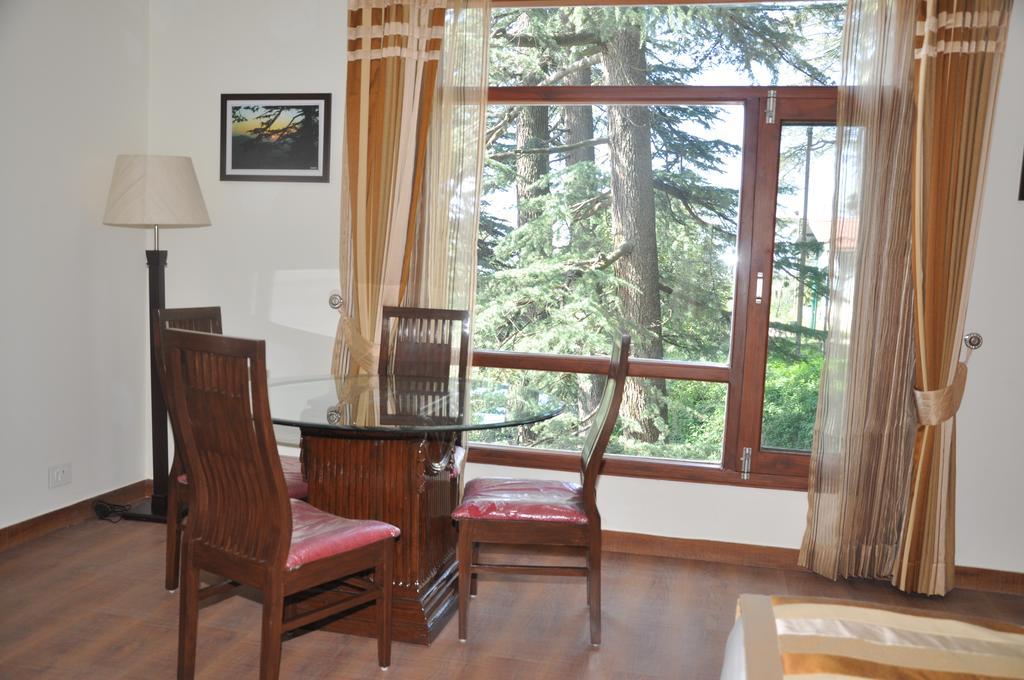 Hotel Southgate Shimla Kamer foto